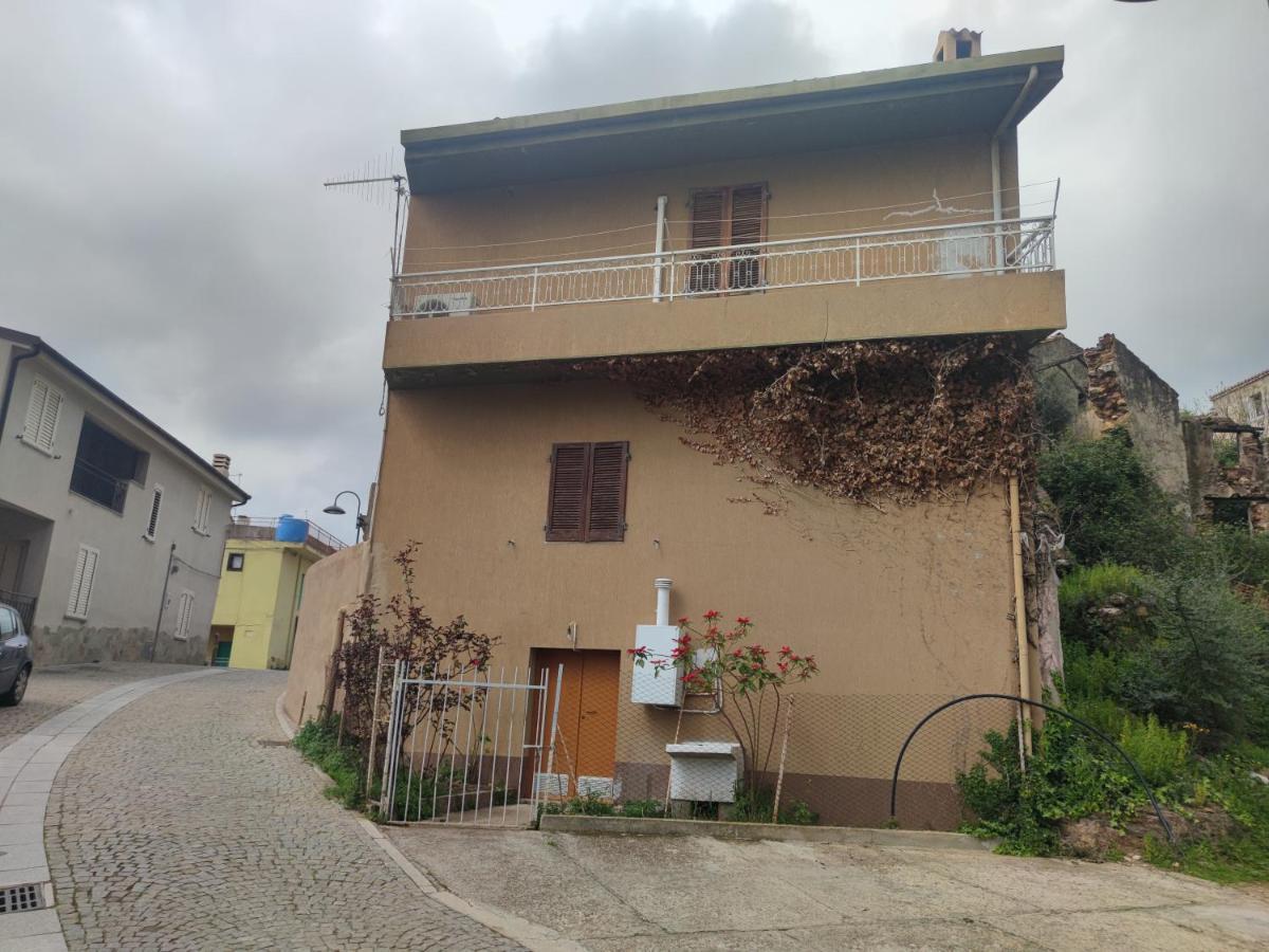 Sa Dommu 'e su coro Triei Exterior foto