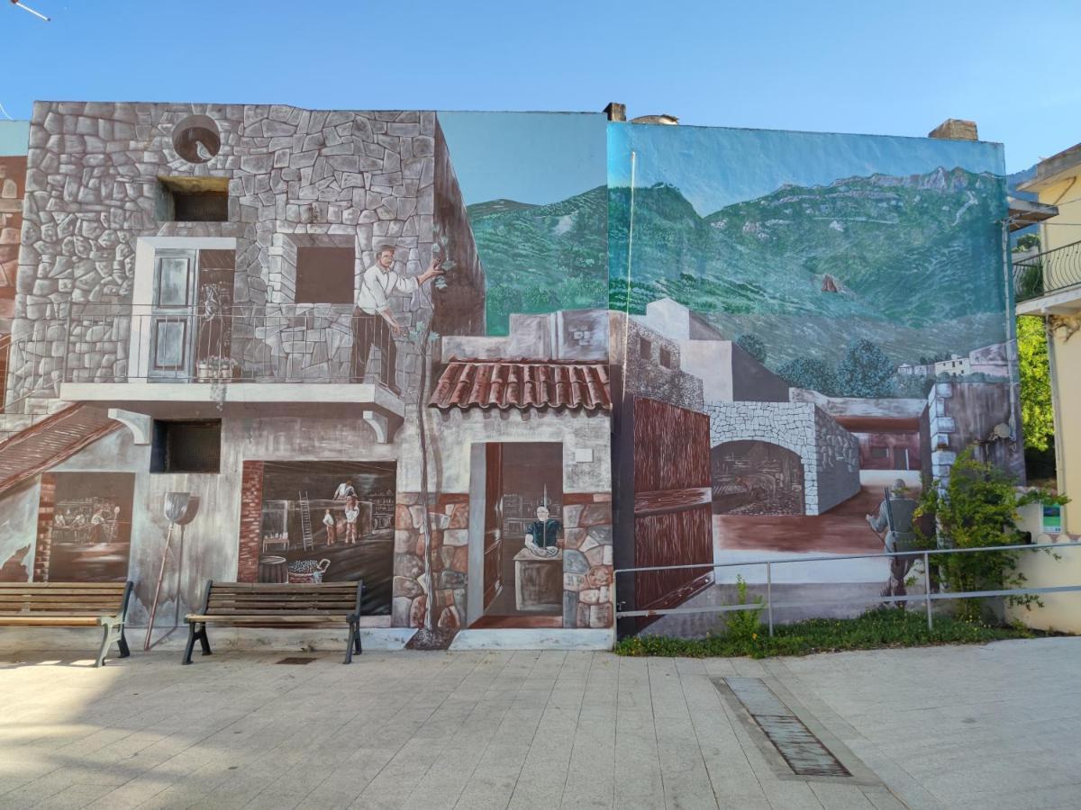Sa Dommu 'e su coro Triei Exterior foto