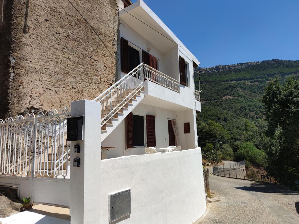 Sa Dommu 'e su coro Triei Exterior foto